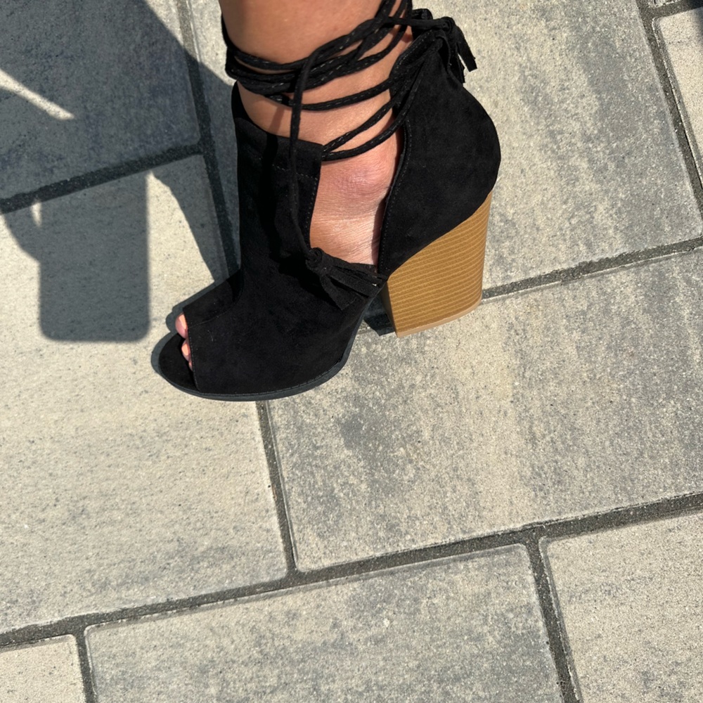 Qupid Barnes Bootie wedges